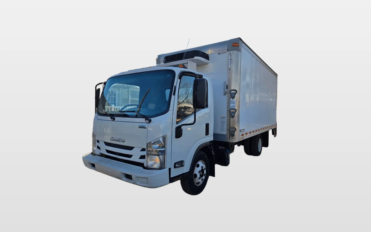 2016 Isuzu NPR - image 1