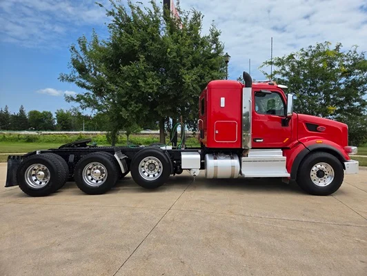 2020 Peterbilt 567 in Cedar Rapids, IA — photo 7