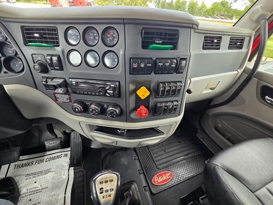 2020 Peterbilt 567 in Cedar Rapids, IA — photo 25
