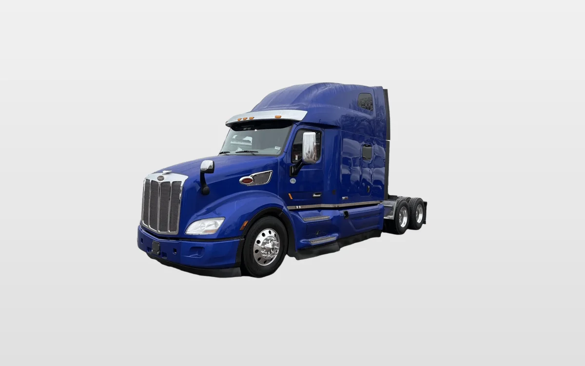 2022 Peterbilt 579 - image 1