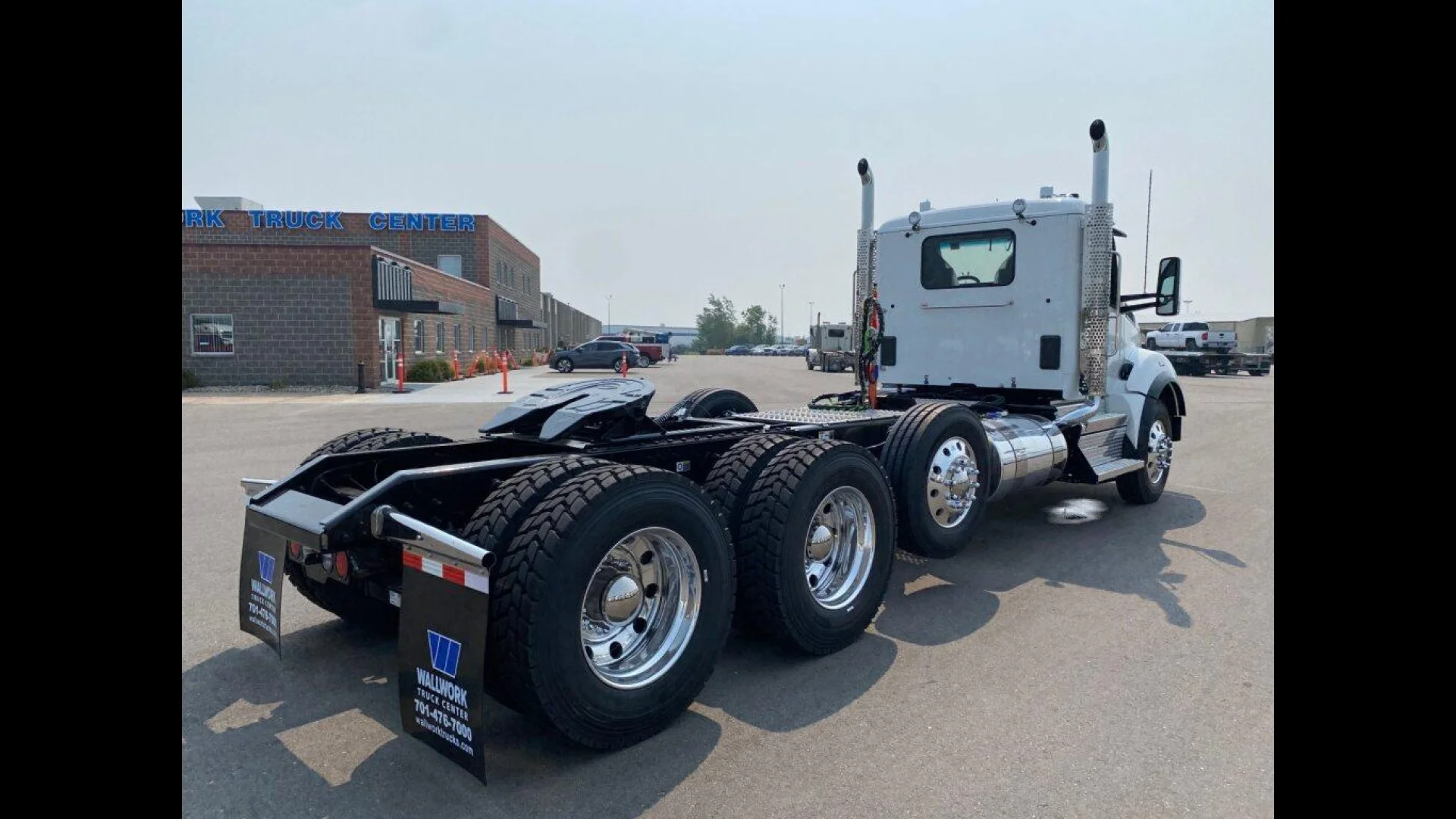 2026 Kenworth T880 in Fargo — photo 5