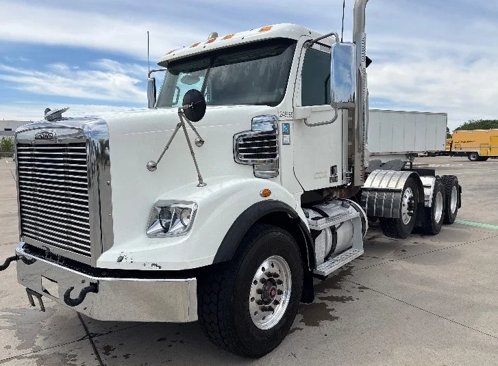 2019 Freightliner 122SD in Appleton, WI