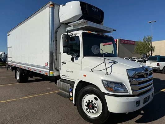 2021 Hino 338