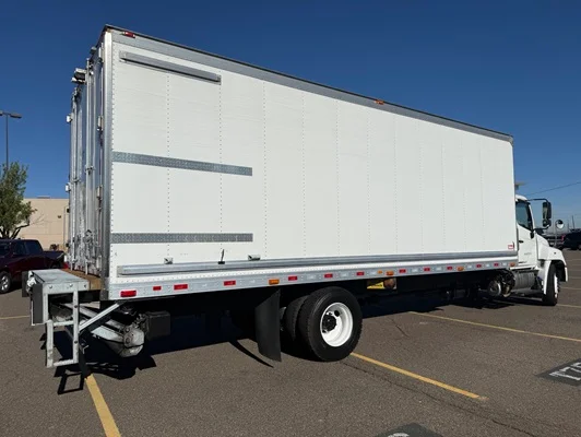 2021 Hino 338 in Denver, CO — photo 5