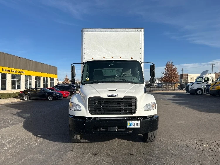 2022 Freightliner M2 106 - image 2