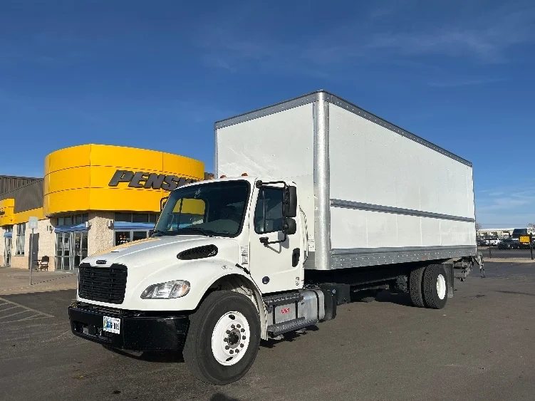 2022 Freightliner M2 106 - image 3