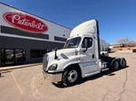 2018 Freightliner Cascadia - image 23
