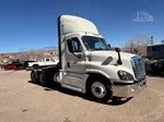 2018 Freightliner Cascadia - image 44