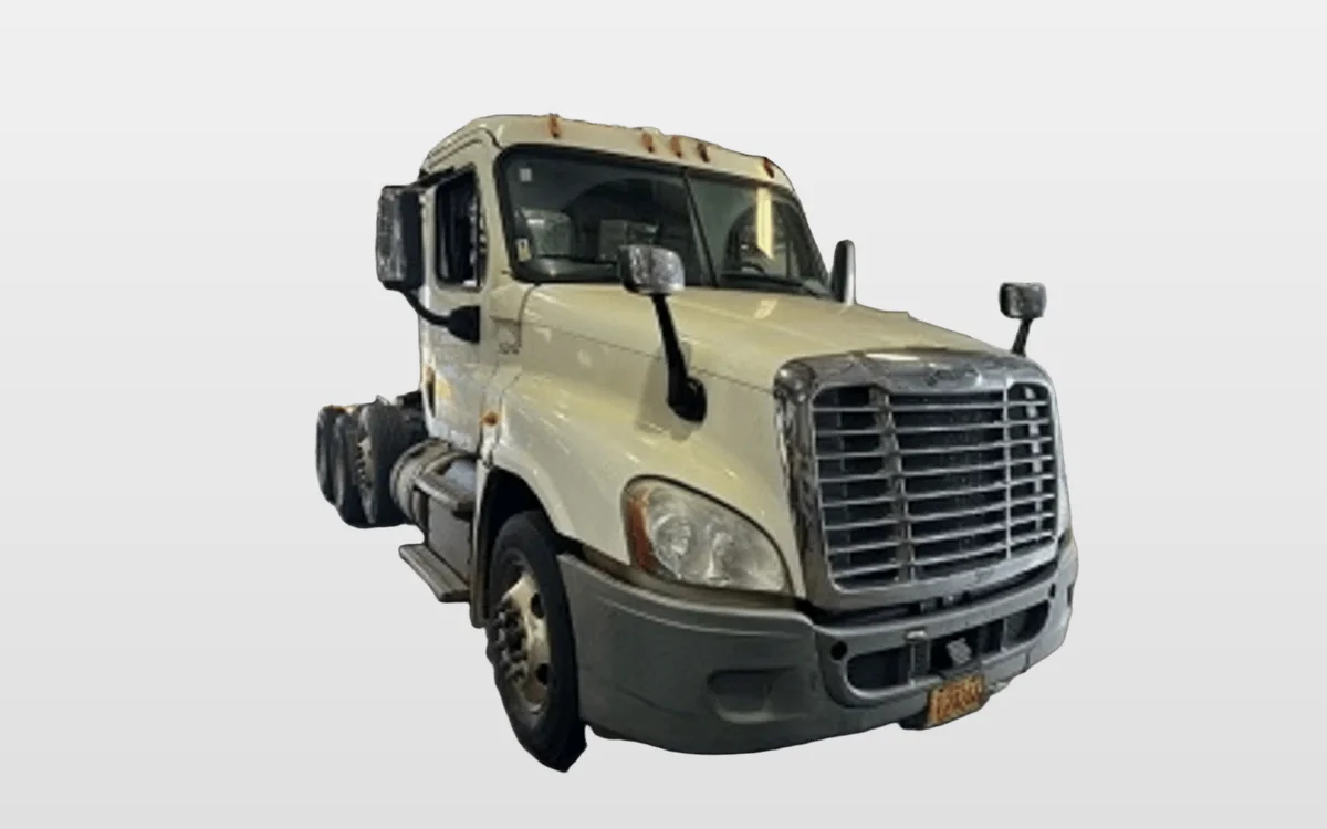 2015 Freightliner - image 1