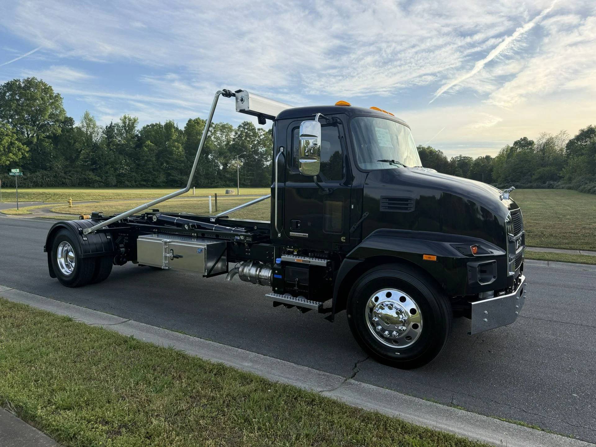 2027 Mack MD in Charlotte, NC — photo 3