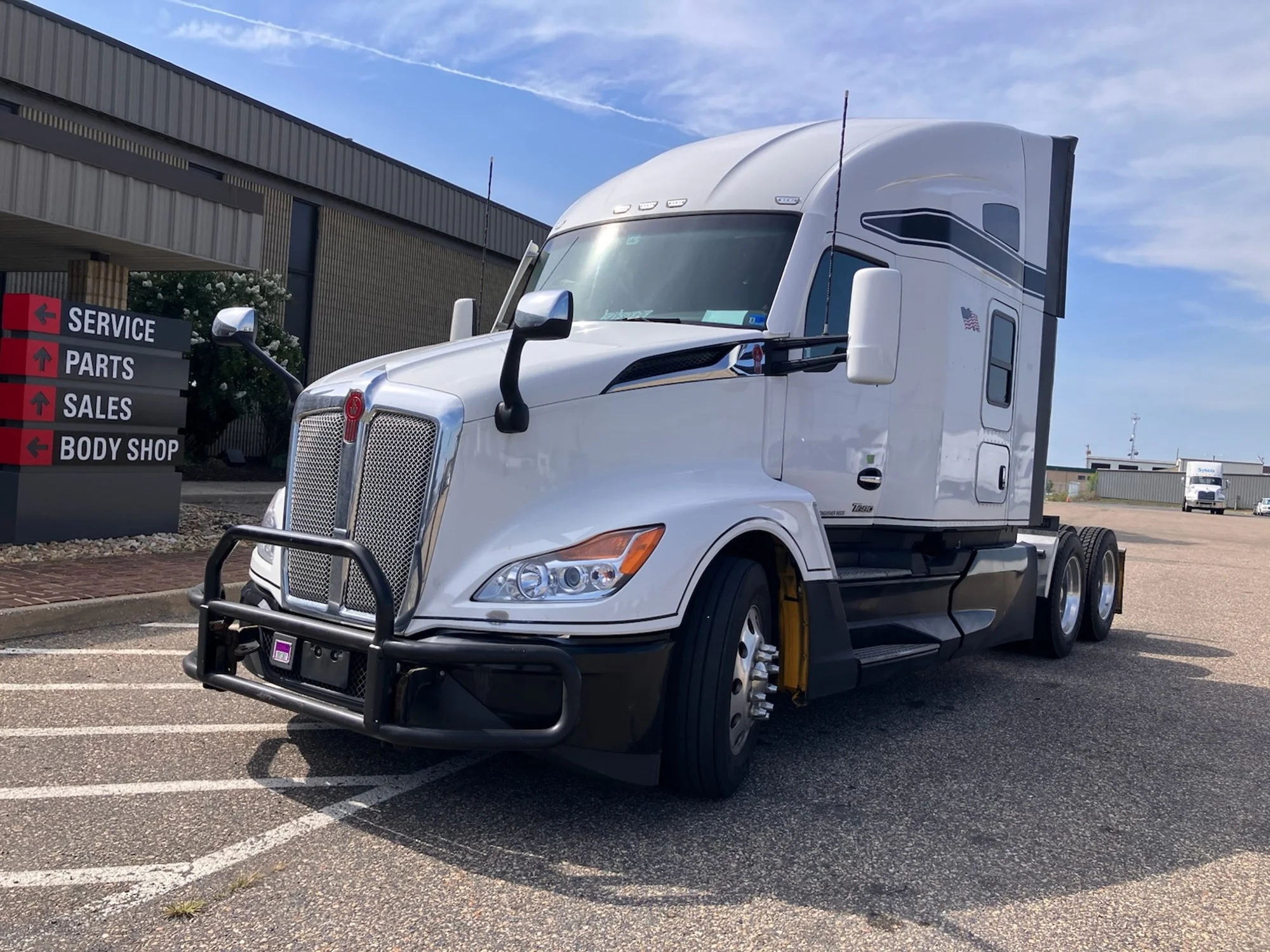 2023 Kenworth T680