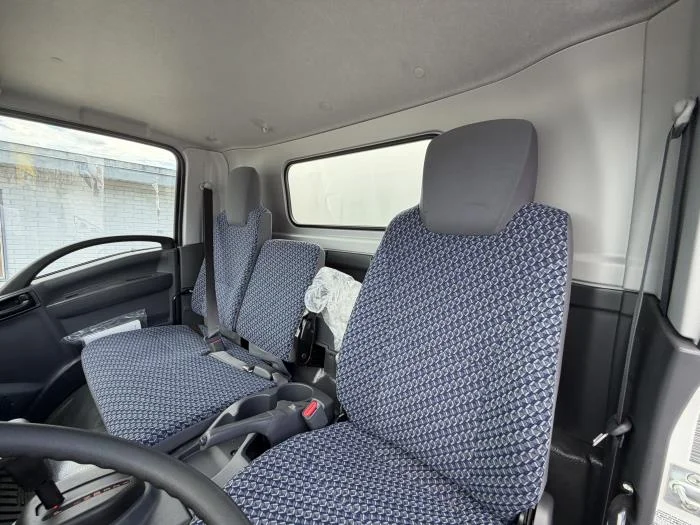 2026 Isuzu NRR — photo 14