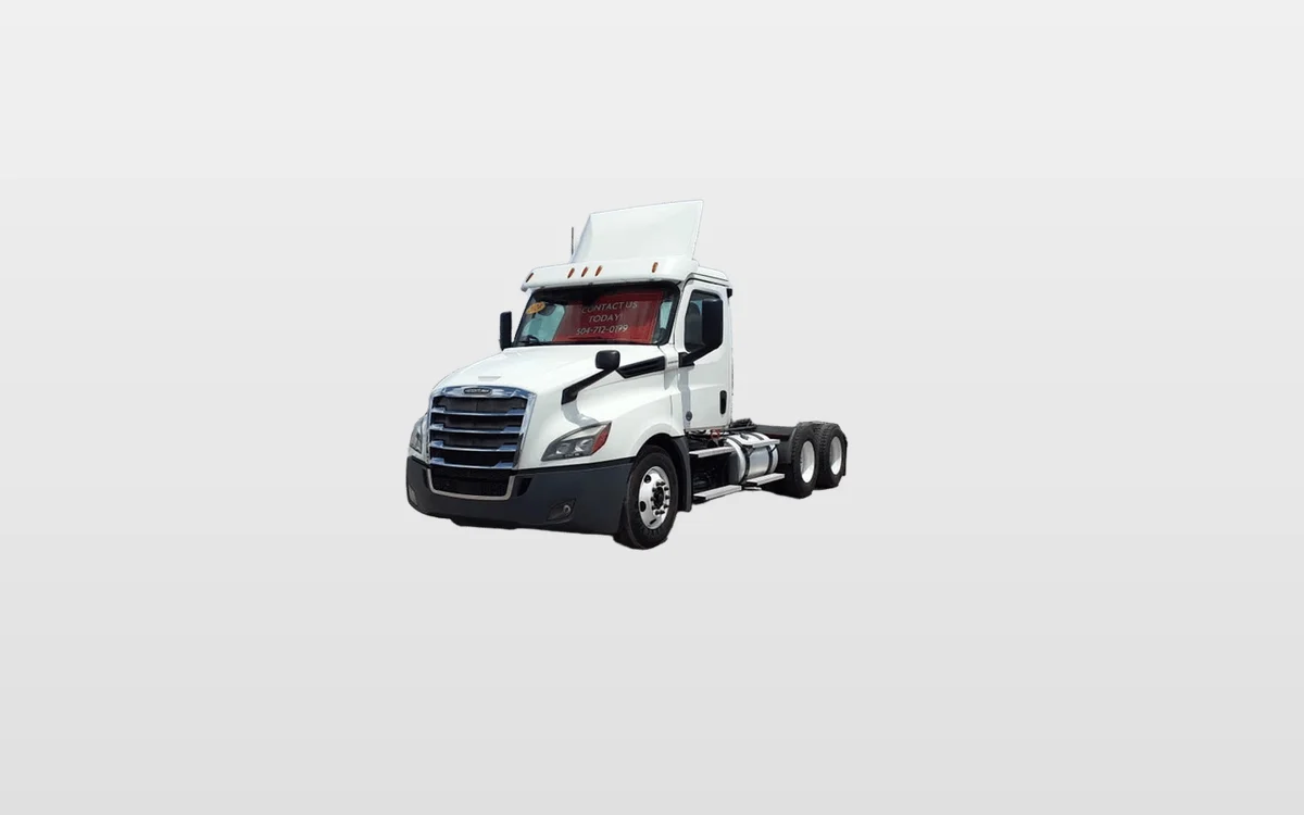 2020 Freightliner - image 1