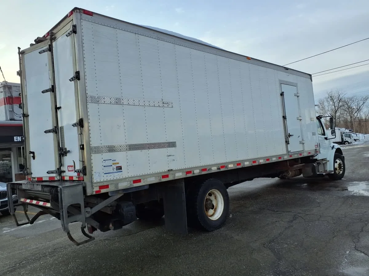 2020 Freightliner M2 106 in Warwick, RI — photo 4