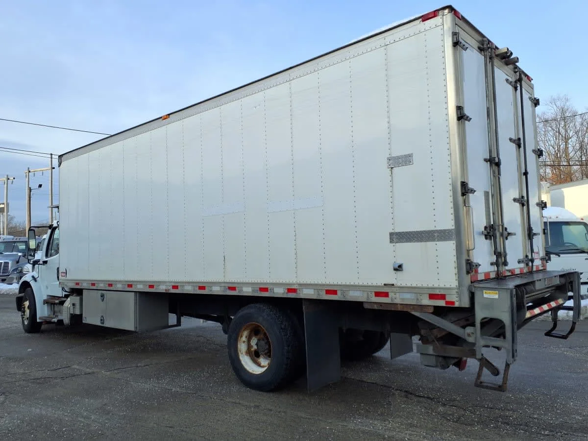 2020 Freightliner M2 106 in Warwick, RI — photo 6