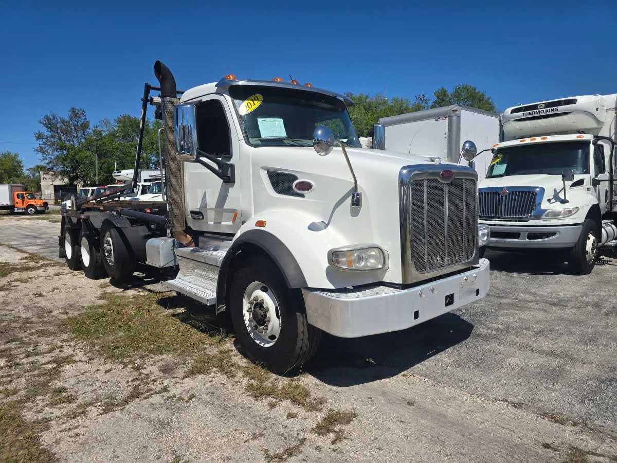 2019 Peterbilt 567