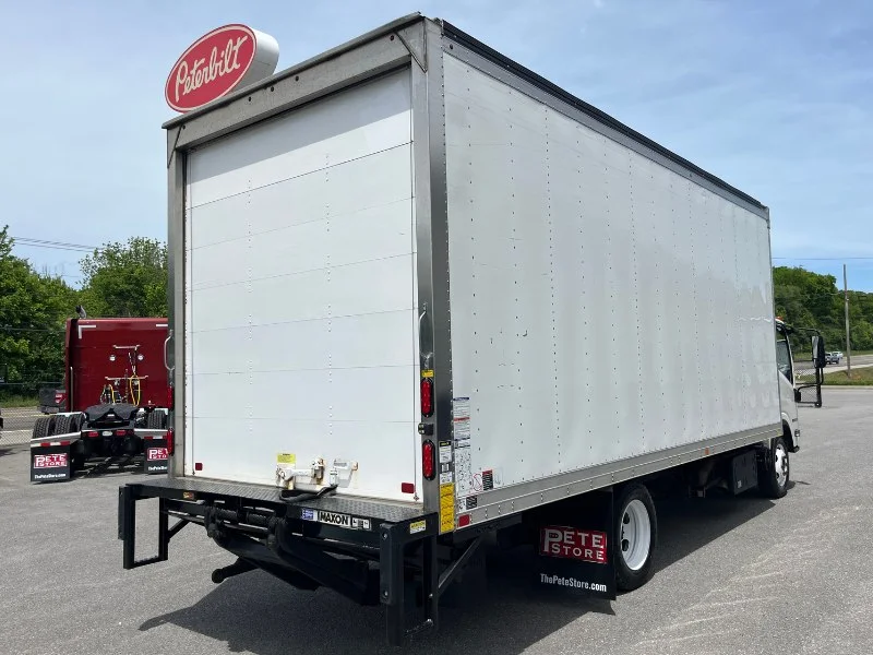 2023 Isuzu in Knoxville, TN — photo 16