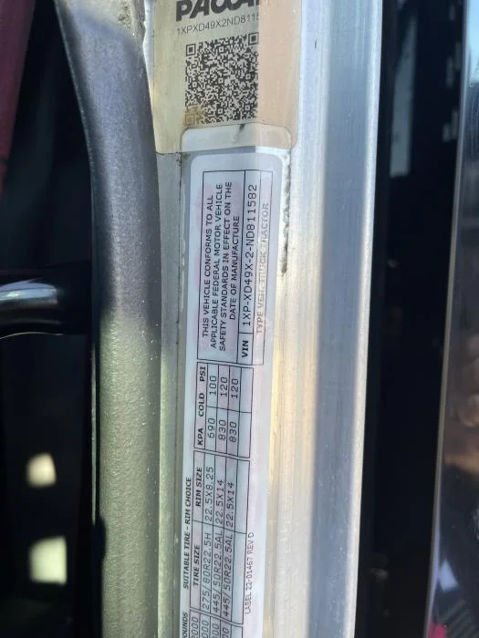 2022 Peterbilt 389 - image 32