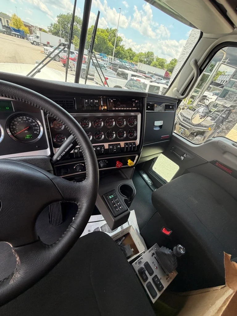 2027 Kenworth W900 in Birmingham, AL — photo 10