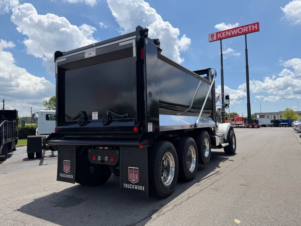 2027 Kenworth W900 in Birmingham, AL — photo 5