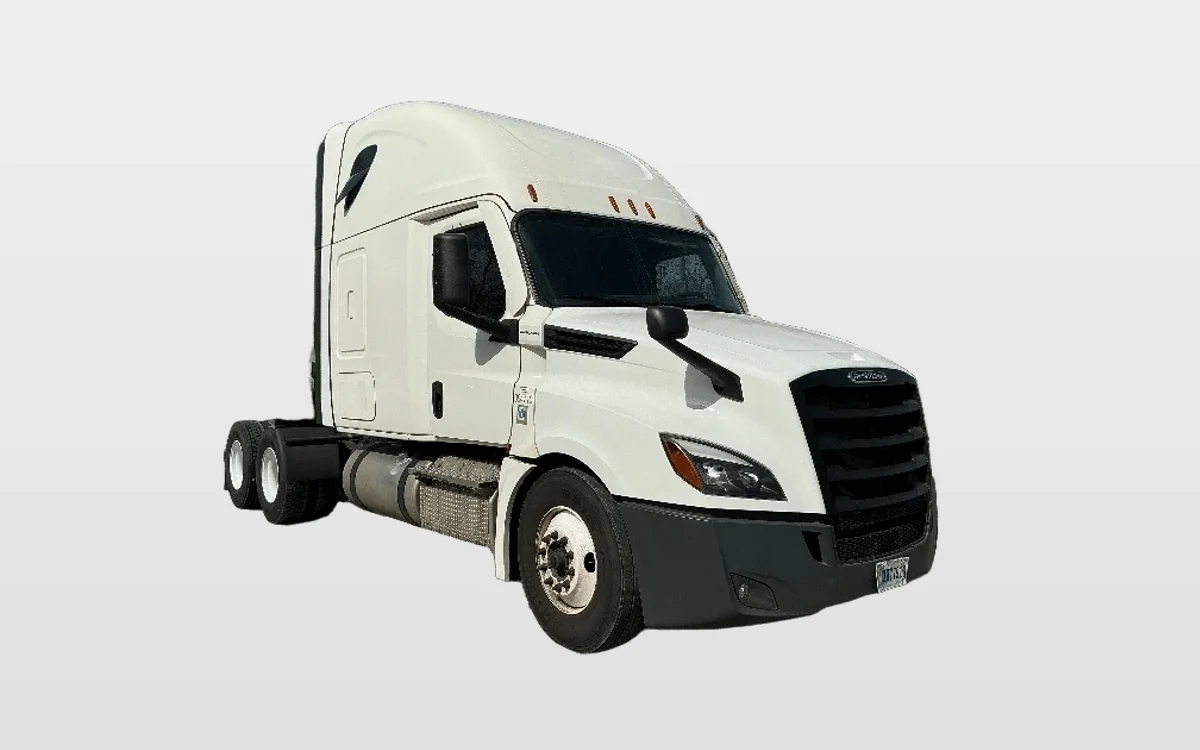 2021 Freightliner Cascadia - image 1