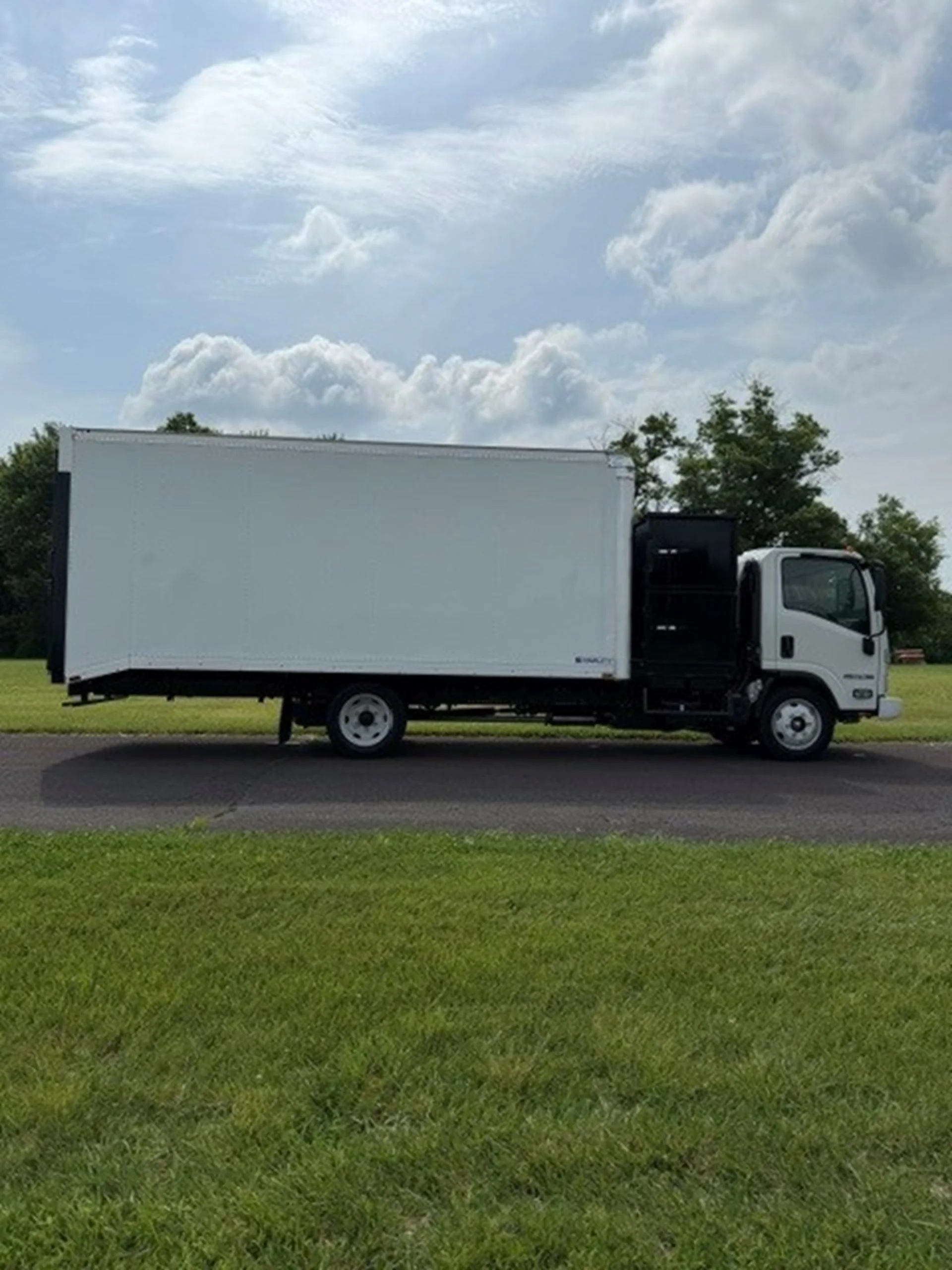 2026 Isuzu in Carlisle, PA — photo 3