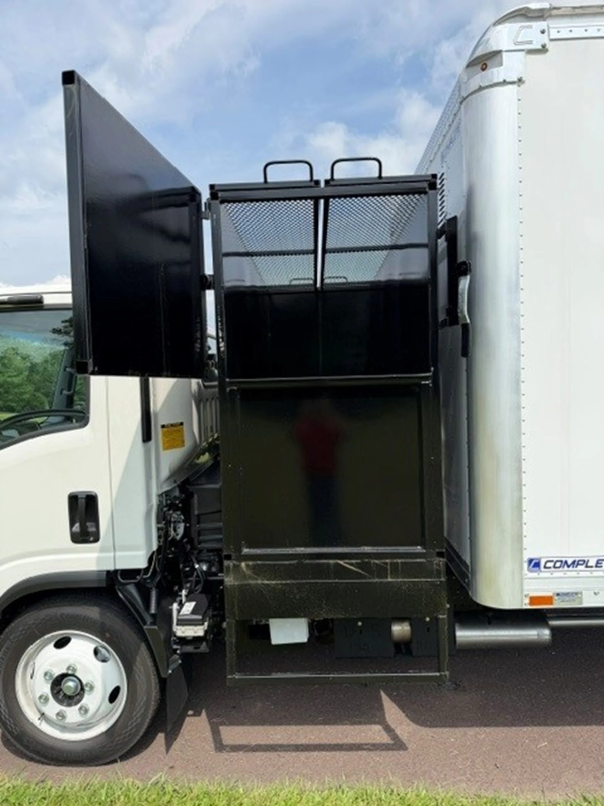 2026 Isuzu in Carlisle, PA — photo 2