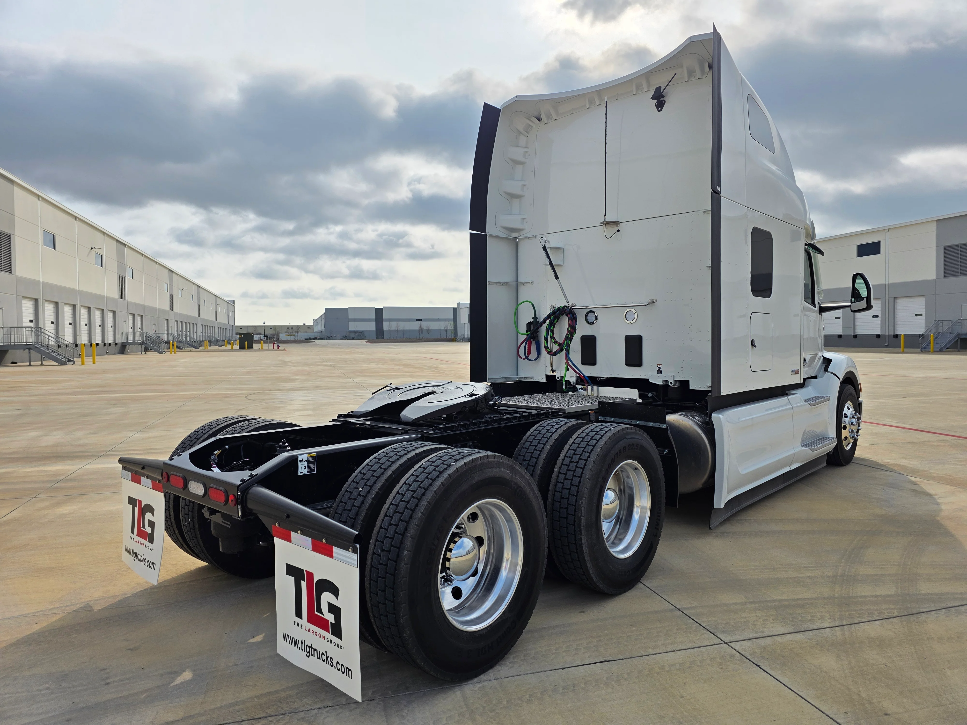 2027 Peterbilt 579 in Dunn, NC — photo 5