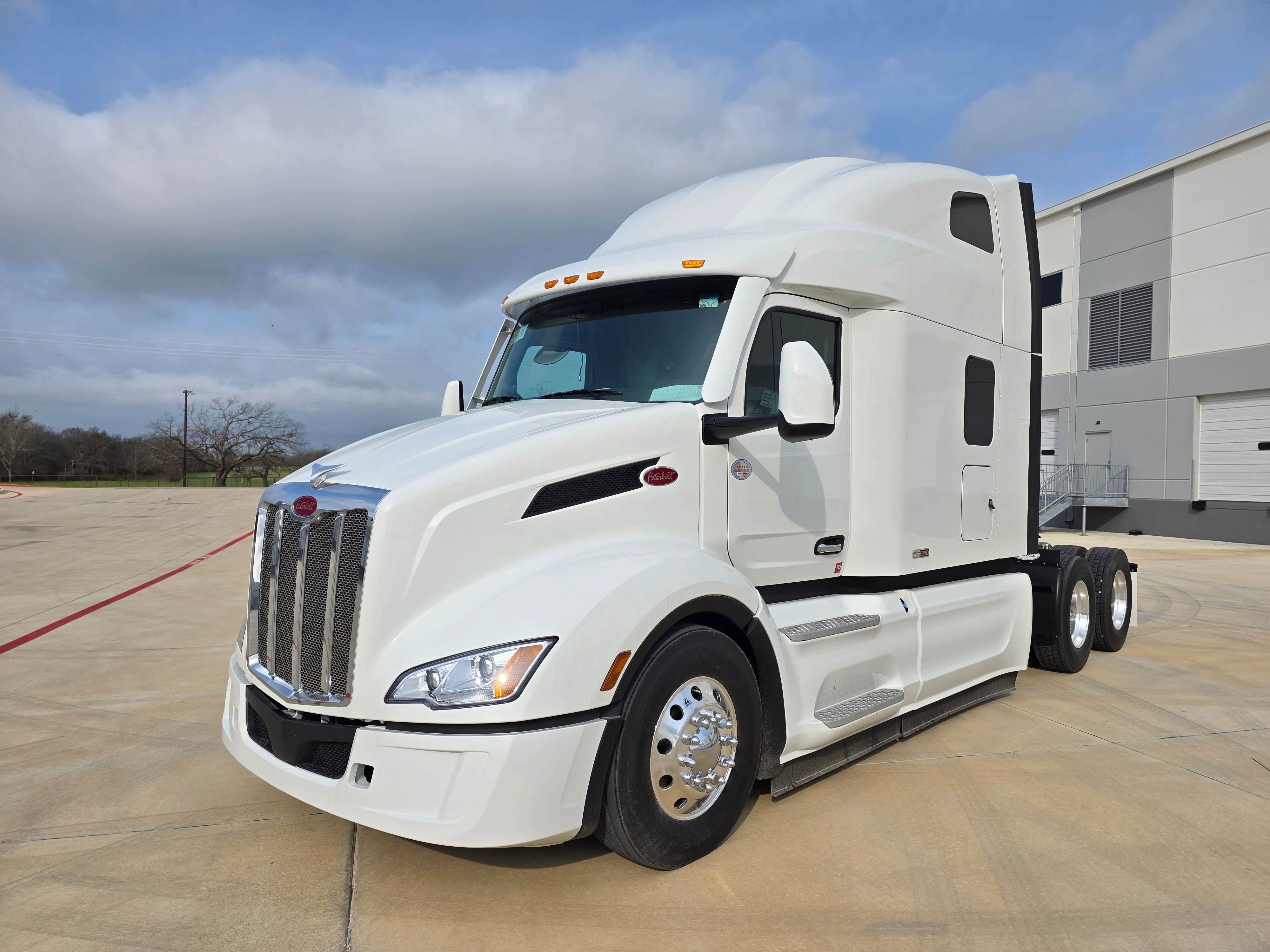 2027 Peterbilt 579 in Dunn, NC