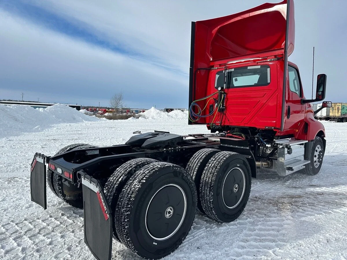 2026 International LT - image 3