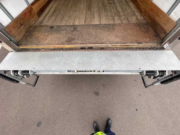 2022 International MV - image 10