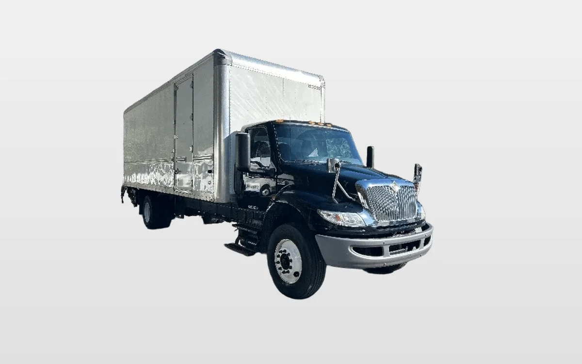 2022 International MV - image 1