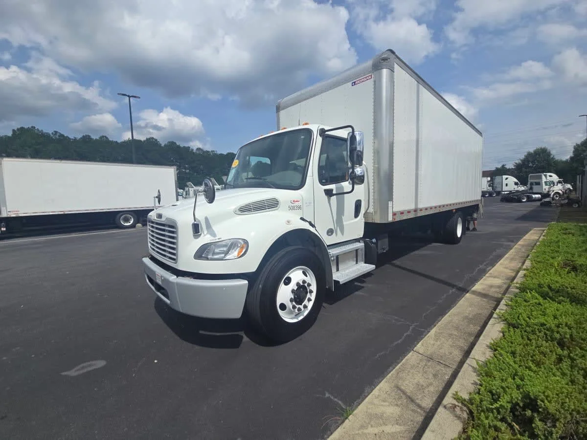 2022 Freightliner M2 106