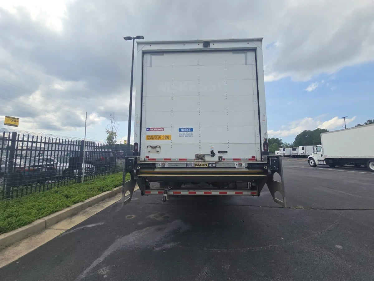 2022 Freightliner M2 106 in Atlanta, GA — photo 5
