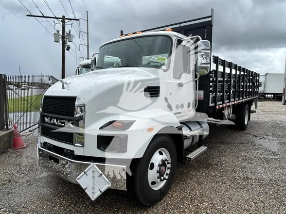 2025 Mack MD