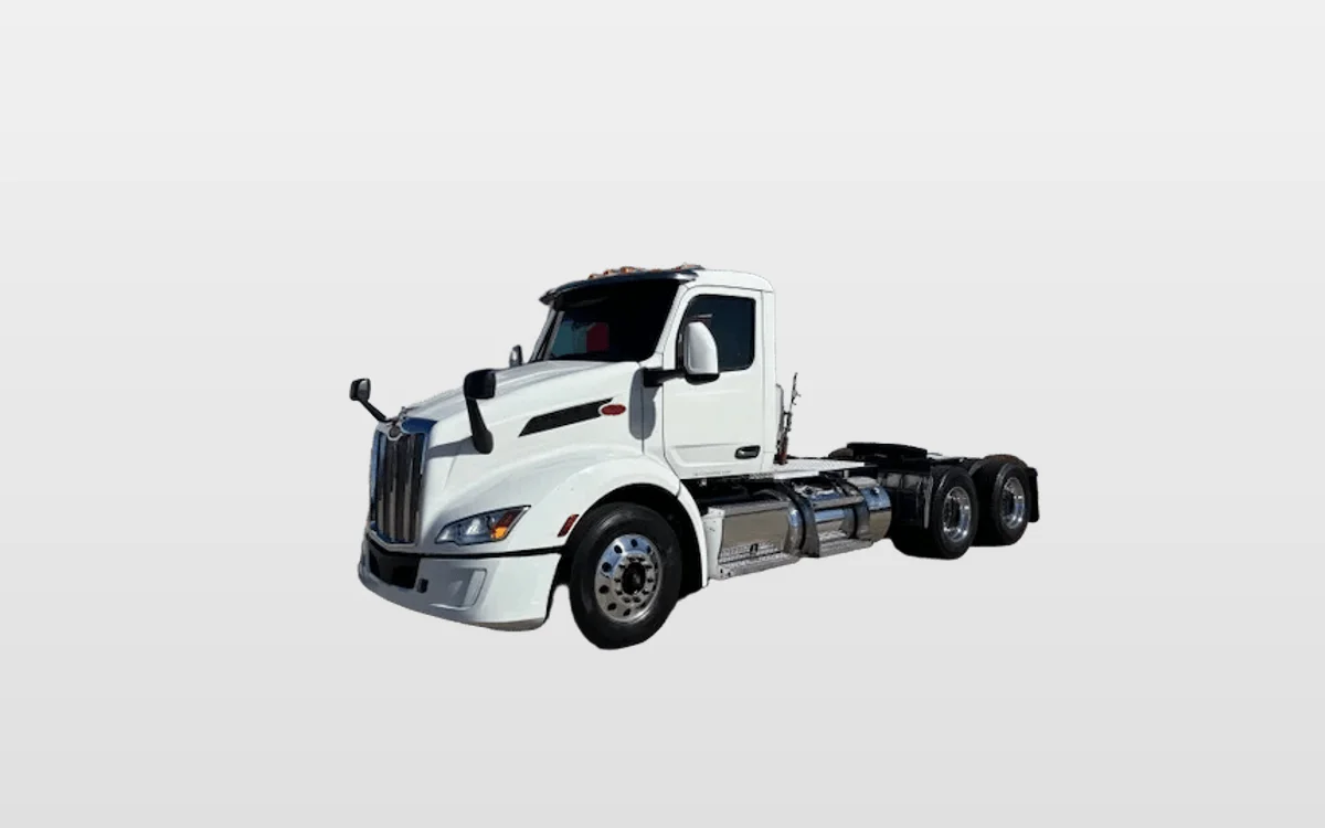 2023 Peterbilt - image 1