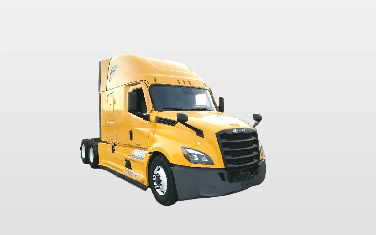 2022 Freightliner - image 1