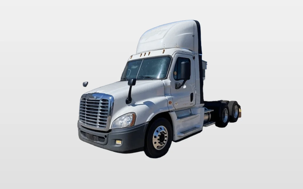 2017 Freightliner Cascadia - image 1