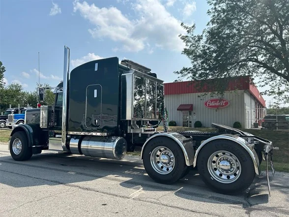 2024 Peterbilt 389 in Etna, OH — photo 5
