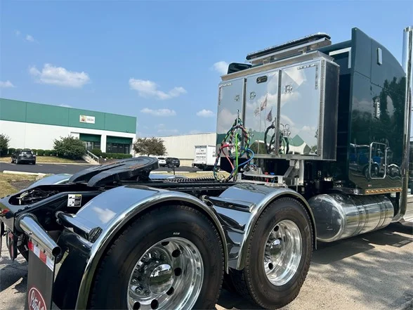 2024 Peterbilt 389 - image 6