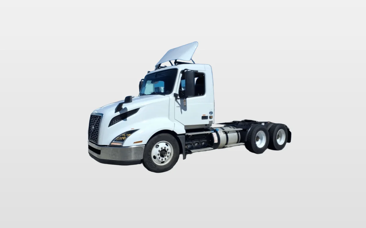 2019 Volvo - image 1