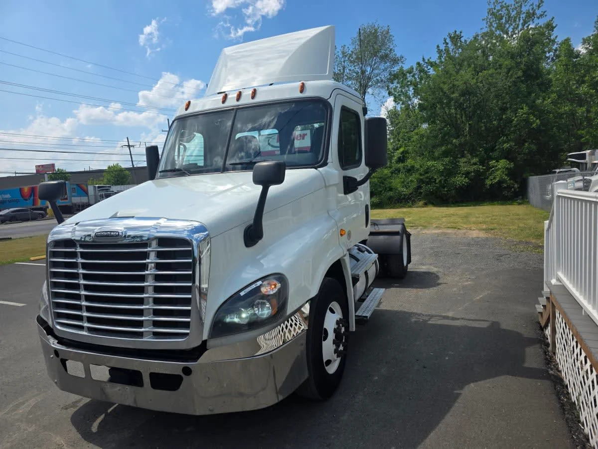 2019 Freightliner Cascadia in Bensalem, PA