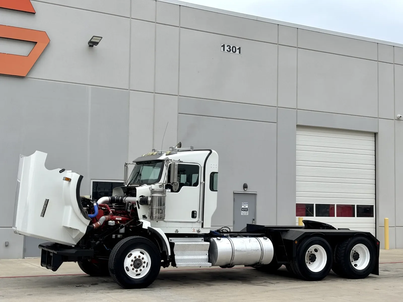 2013 Kenworth T800 in Hutchins, TX — photo 10