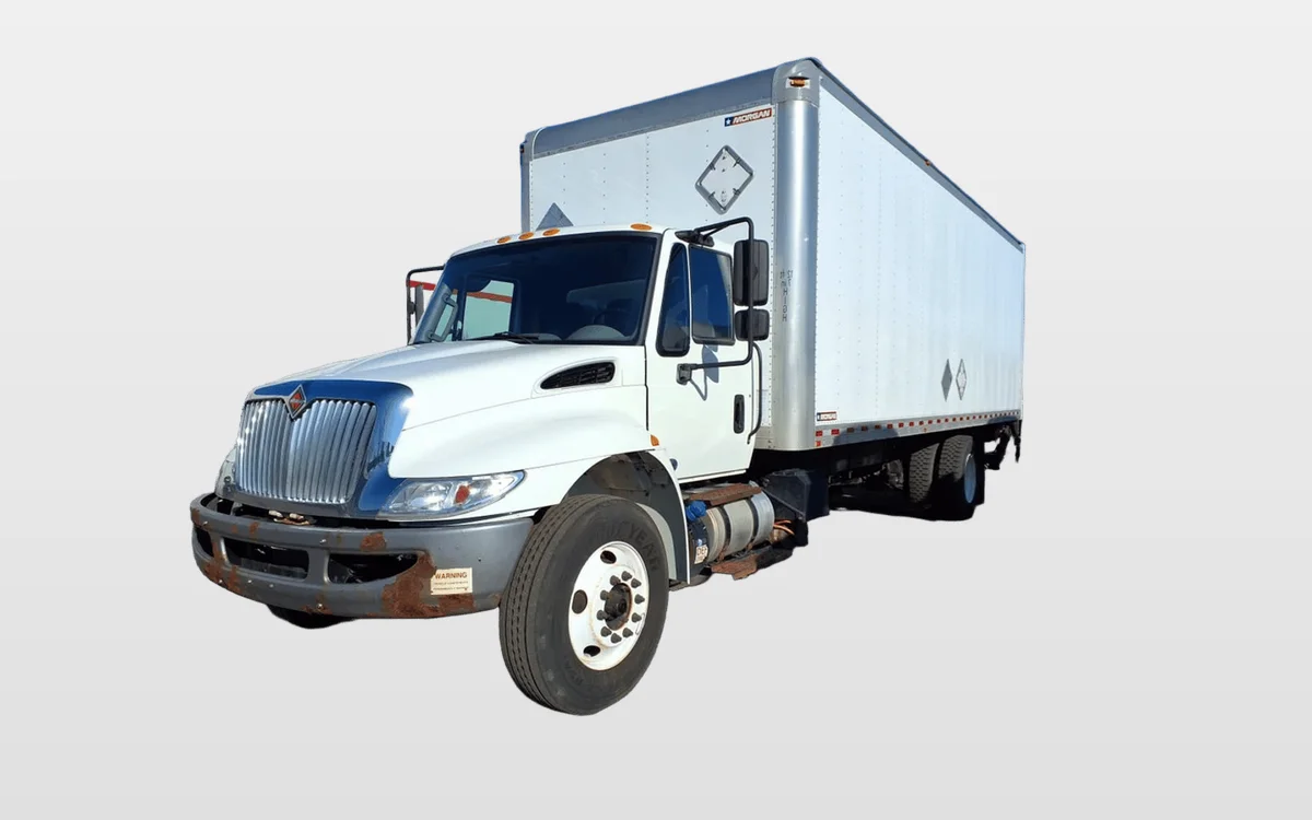 2018 International 4300 - image 1