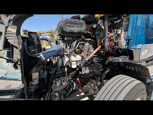 2023 Kenworth T680 in El Paso, TX — photo 6