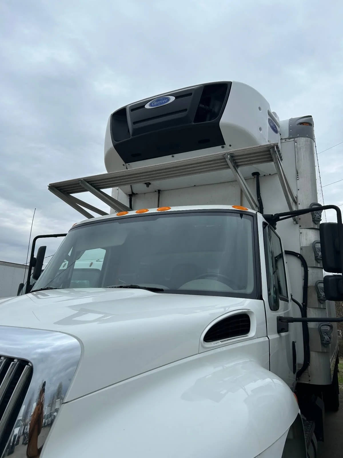 2018 International 4300 in West Chester, OH — photo 7