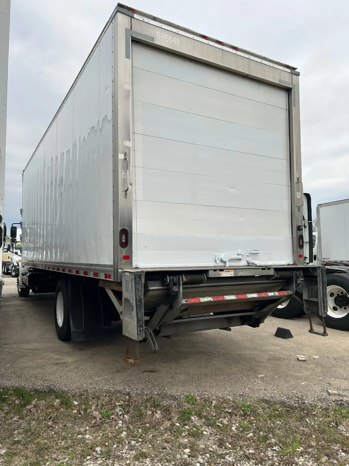 2018 International 4300 in West Chester, OH — photo 6