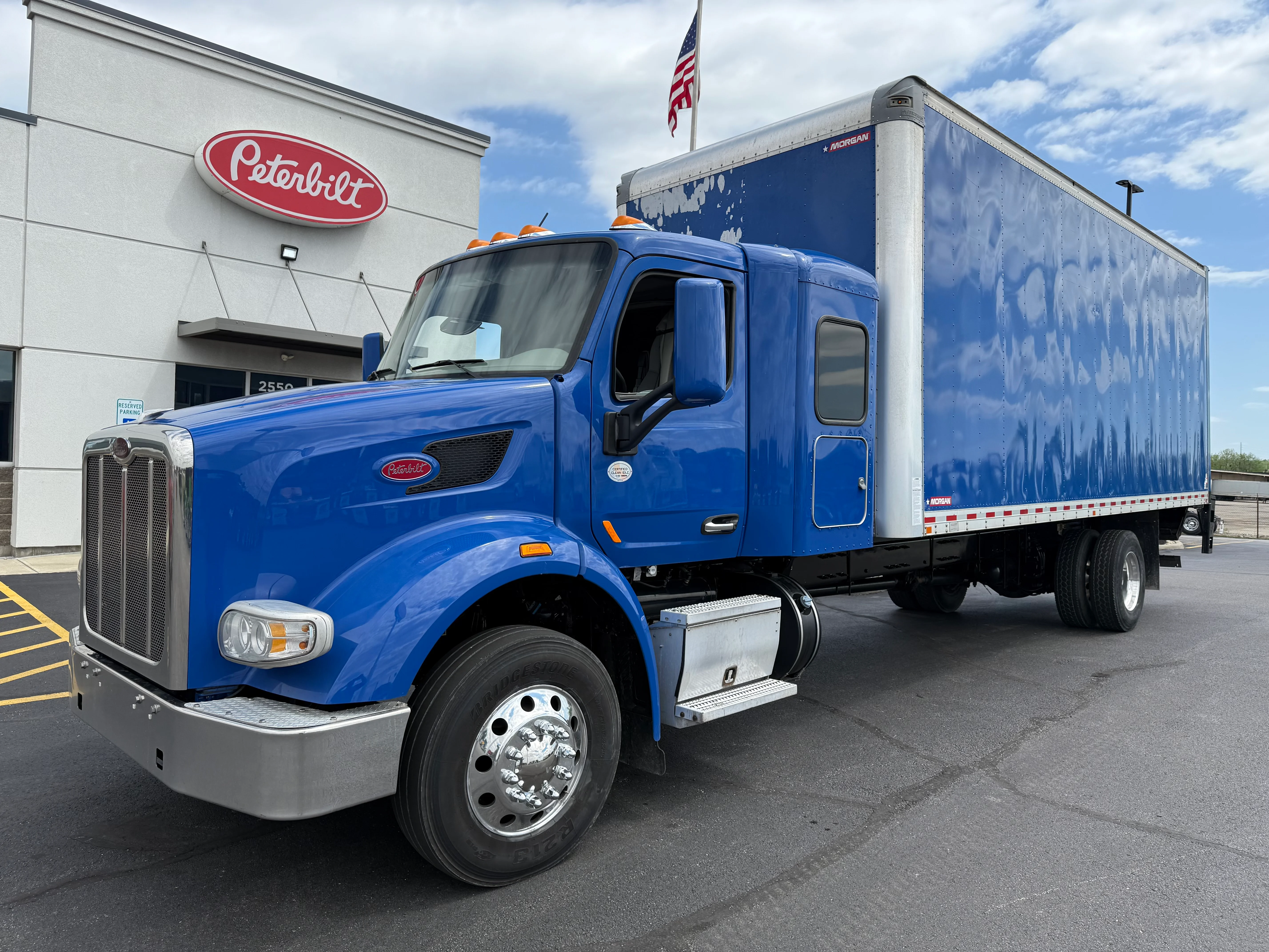 2021 Peterbilt 567