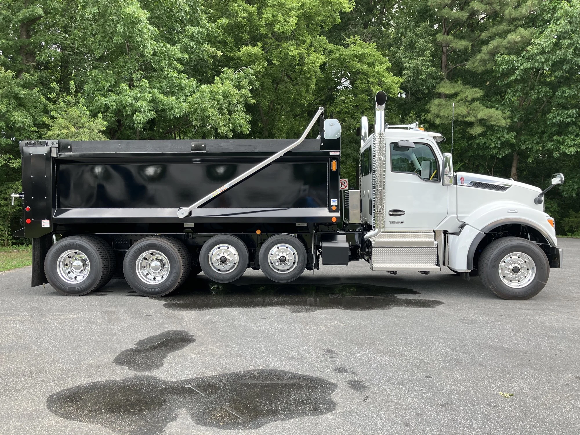 2027 Kenworth T880 in Manassas, VA — photo 4