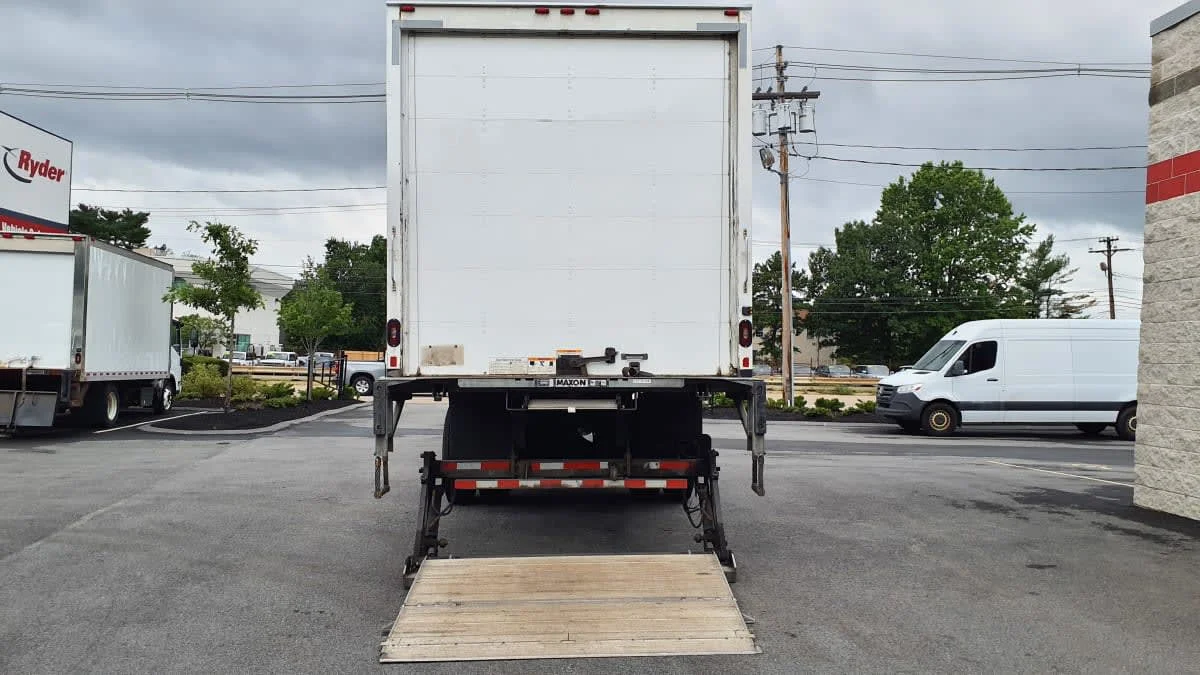 2019 Freightliner M2 106 in Norwood, MA — photo 5